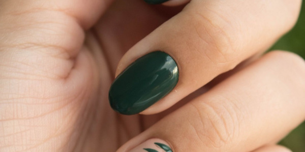 Do Pinterest às passerelles: as tendências de unhas para o outono de 2026